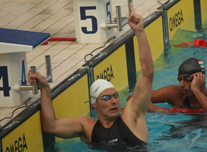 ryan napoleon 1st 200m free photo commonwealth games website.jpg